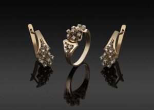 earring - Image 3